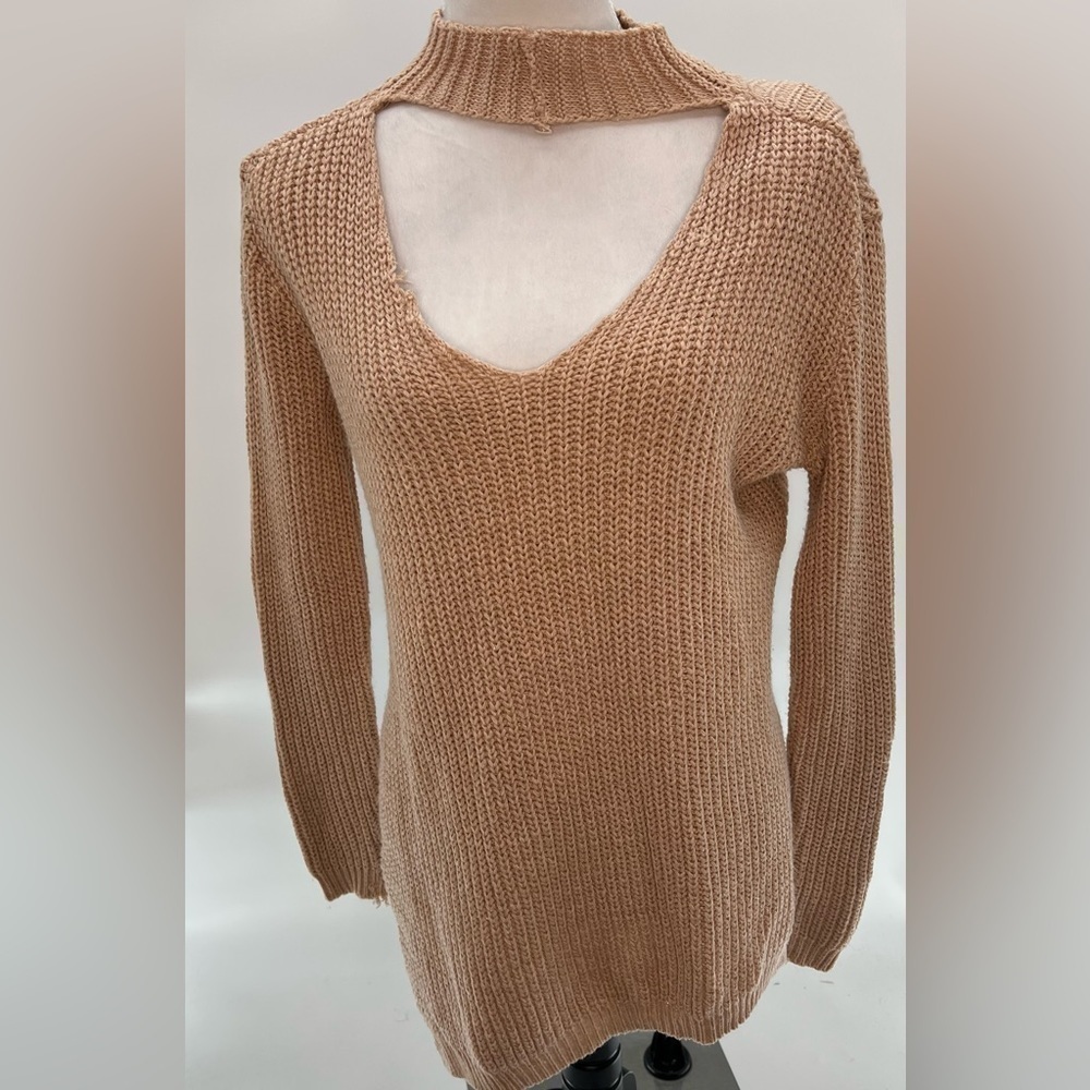 BOOHOO PLUS CHOKER SIDE SPLIT SWEATER Sz 12 - Picture 3 of 12